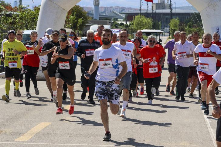 Ulusal Birlik ve Beraberlik Koşusu'nun ilki 15 Temmuz şehitleri için Ankara'da yapıldı G2