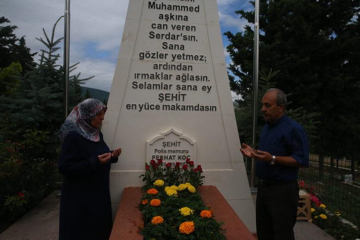 15 Temmuz şehidi Ferhat Koç, Tokat'taki kabri başında anıldı G4
