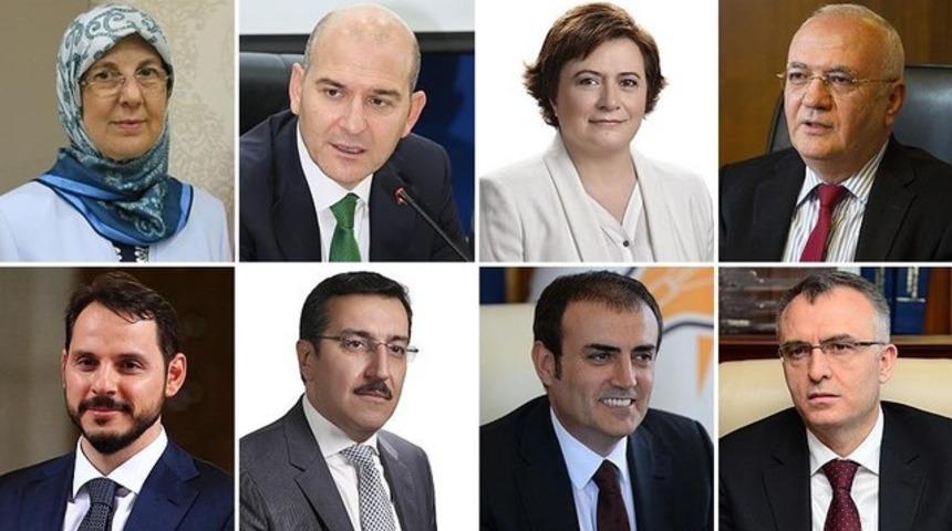 Kabinede 8 yeni bakan