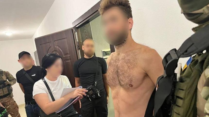 Evlilik programına katılarak ünlemişti! Nişanlısını parçalara ayırdı, kalbini ve cinsel organını dondurucuda sakladı