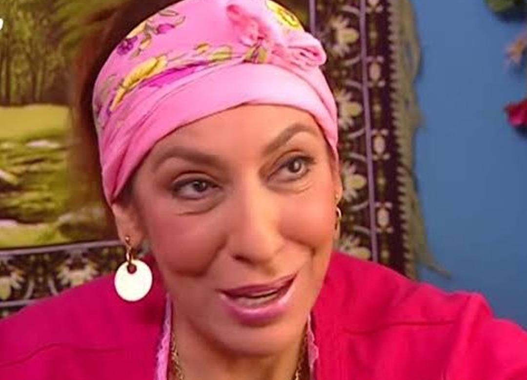 Melek Baykal 19 yaş fotoğrafını paylaştı! G&uuml;zelliği hayran bıraktı