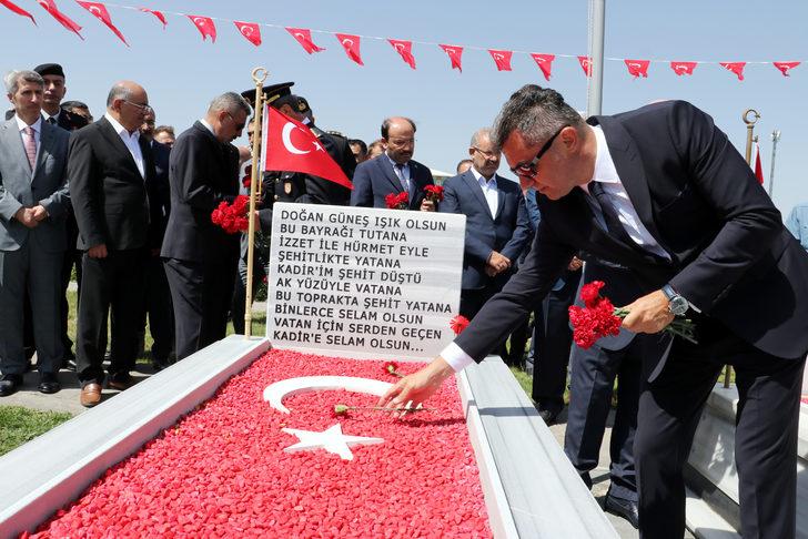 Doğu Anadolu'da 15 Temmuz şehitleri mezarları başında anıldı G5