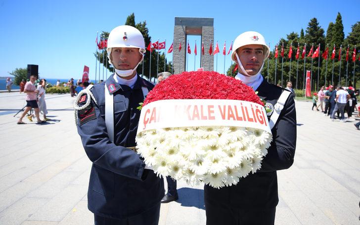 Çanakkale Şehitler Abidesi'nde 15 Temmuz şehitleri anıldı G1