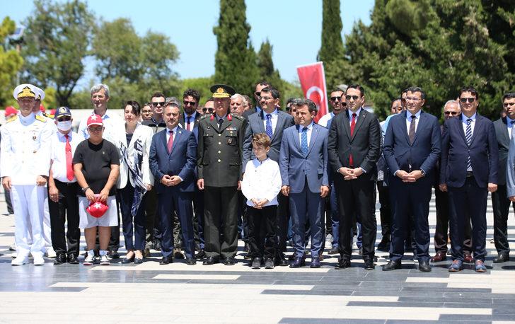 Çanakkale Şehitler Abidesi'nde 15 Temmuz şehitleri anıldı G2