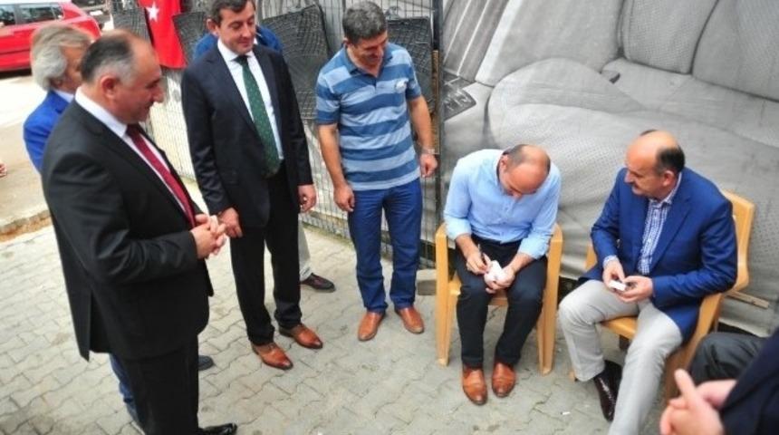 Müezzinoğlu gence taahhütname imzalattı