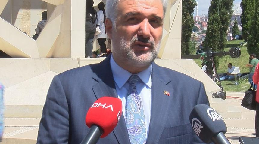 AK Parti İstanbul İl Başkanı Kabaktepe: Darbecilere karşı demokrasiyle mücadele edeceğiz 