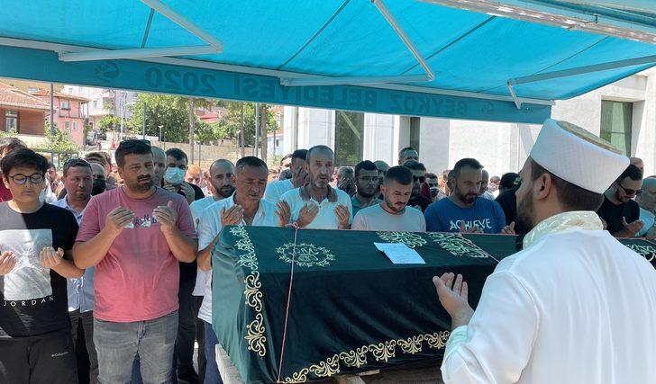 Çanakkale'de öldürülen eğitimci Nazmi Arıkan'ın şoförünün cenazesi toprağa verildi G1