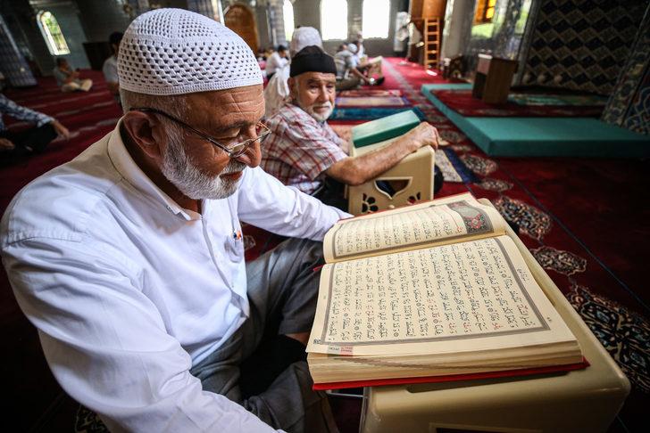 Mersin, Osmaniye ve Hatay'da 15 Temmuz şehitleri için Kur'an-ı Kerim okundu G4