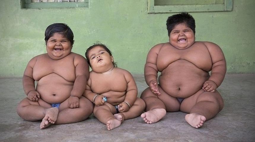 &Ccedil;ocuklarını kurtarmak isteyen d&uuml;nyanın en fedakar babası