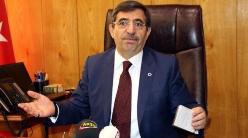 Bakan Güllüce: Paris saldırısı dünyaya ibret olmalı