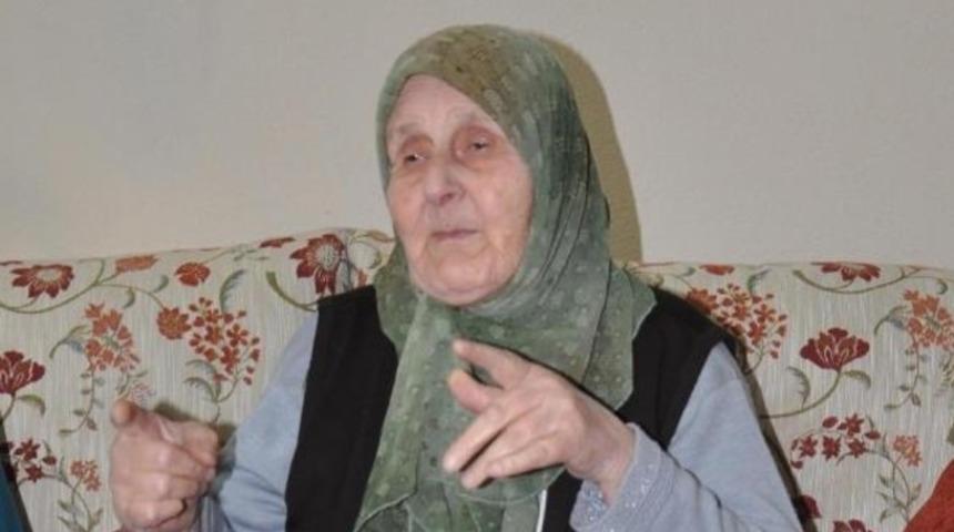 3 kızından ikisi bakan oldu