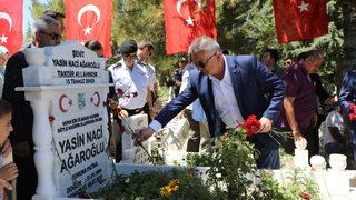 15 Temmuz şehidi Yasin Naci Ağaroğlu, Antalya'da mezarı başında anıldı