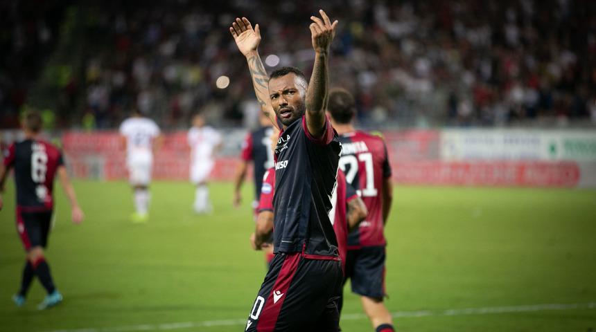 Son dakika: Galatasaray'ın istediği Joao Pedro'yu Fenerbahçe İstanbul'a getiriyor! Transferde anlaşma tamam...