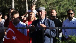 15 Temmuz'un kahraman şehidi Ömer Halisdemir'in kabrinde tören düzenlendi