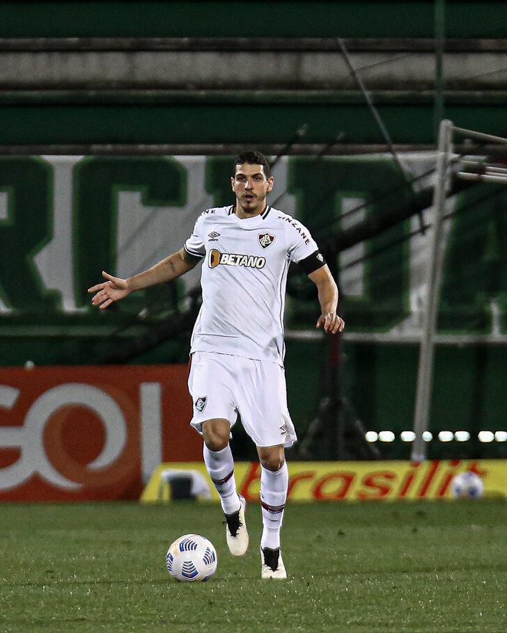 Son dakika: 'Ocak ayında Kadıköy'de!' Fenerbahçe, şampiyonluk için ipleri sıkı tutuyor! Devre arasında transferi gerçekleşmeyen Nino bu kez 'Çubuklu'yu giyiyor... G2