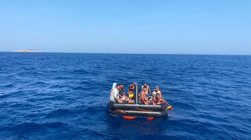 Muğla'da 15 d&uuml;zensiz g&ouml;&ccedil;men kurtarıldı