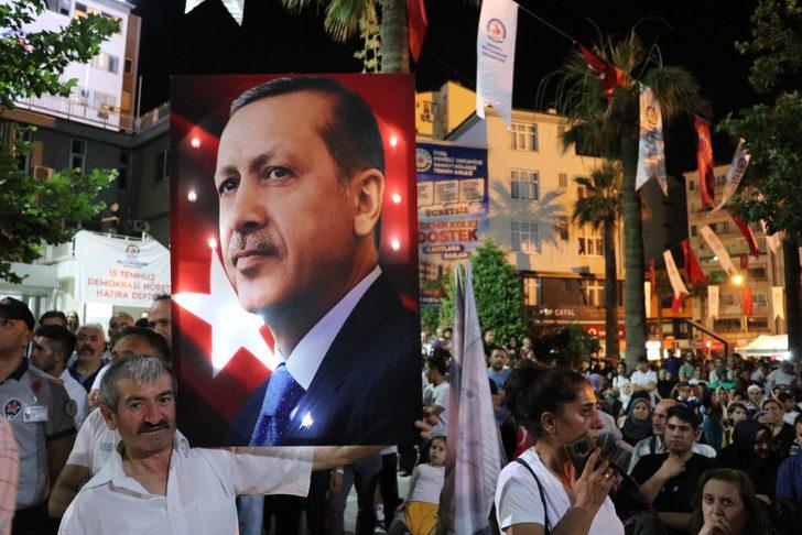 Ege'de 15 Temmuz Demokrasi ve Milli Birlik Günü etkinlikleri G2