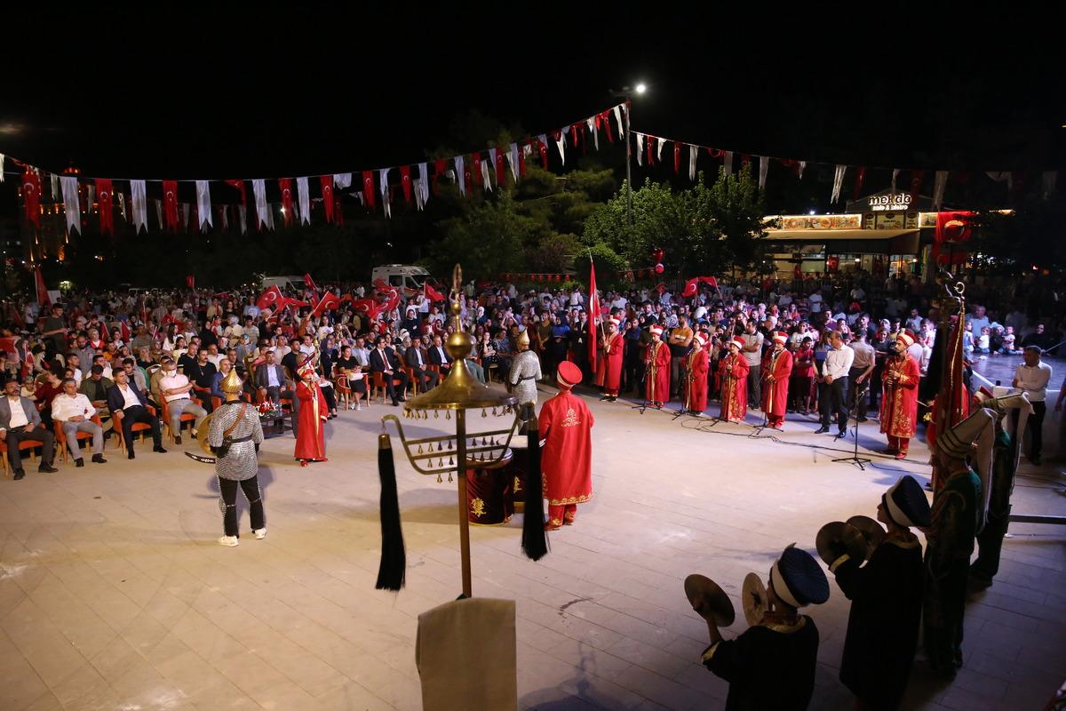 Doğu ve G&uuml;neydoğu'da 15 Temmuz Demokrasi ve Milli Birlik G&uuml;n&uuml; etkinlikleri d&uuml;zenlendi