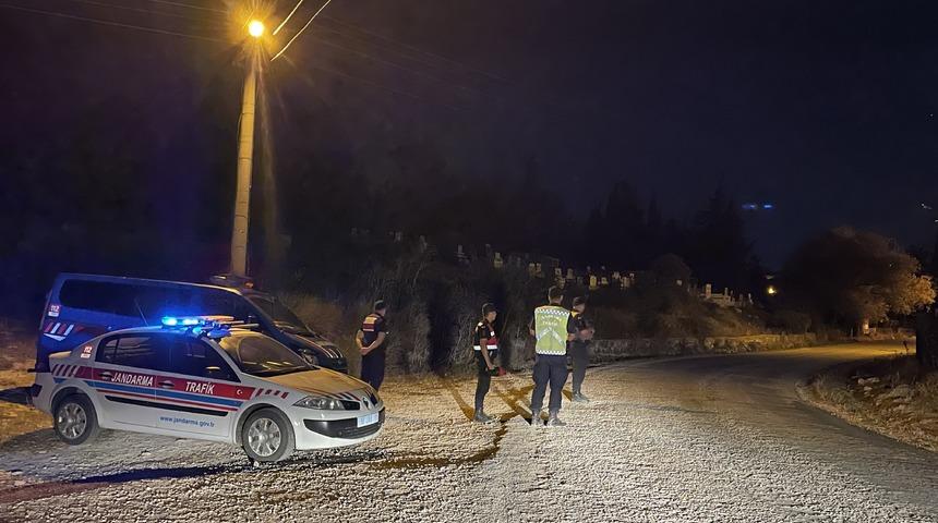 GÜNCELLEME - Balıkesir'de sünnet düğününde çıkan silahlı kavgada 3 kişi öldü