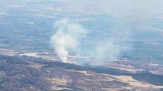 Hatay'da çıkan örtü yangınına müdahale ediliyor