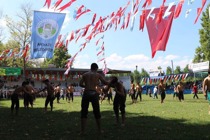 Sakarya'da 57. Akbalık Yağlı Güreşleri başladı G5