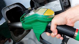 Son dakika: Akaryakıt fiyatlarında yeni gelişme! Benzine indirim geliyor! Motorin ise…
