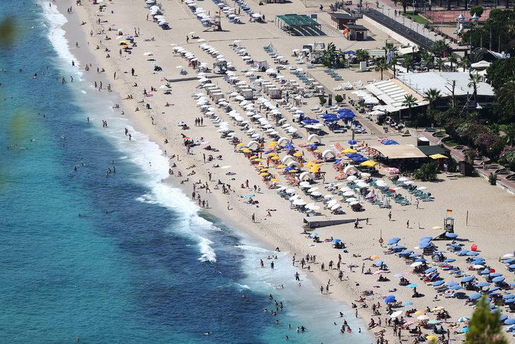 Alanya plajlarında sıcak hava yoğunluğu G5