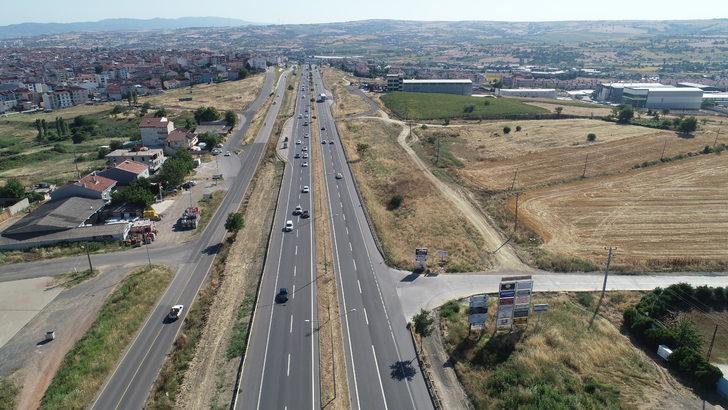 Tekirdağ-İstanbul yolunda tatil dönüşü yoğunluğu G3