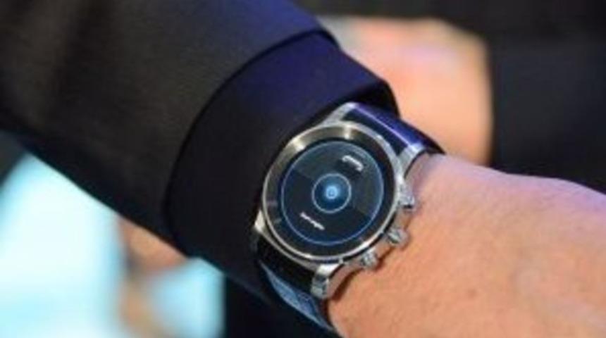 LG WebOS akıllı saat g&ouml;r&uuml;ld&uuml;