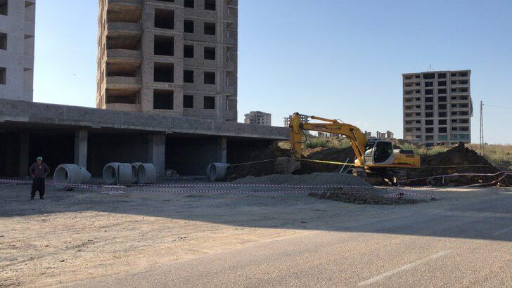 Adana'da göçük altında kalan 2 kişi yaşamını yitirdi G5