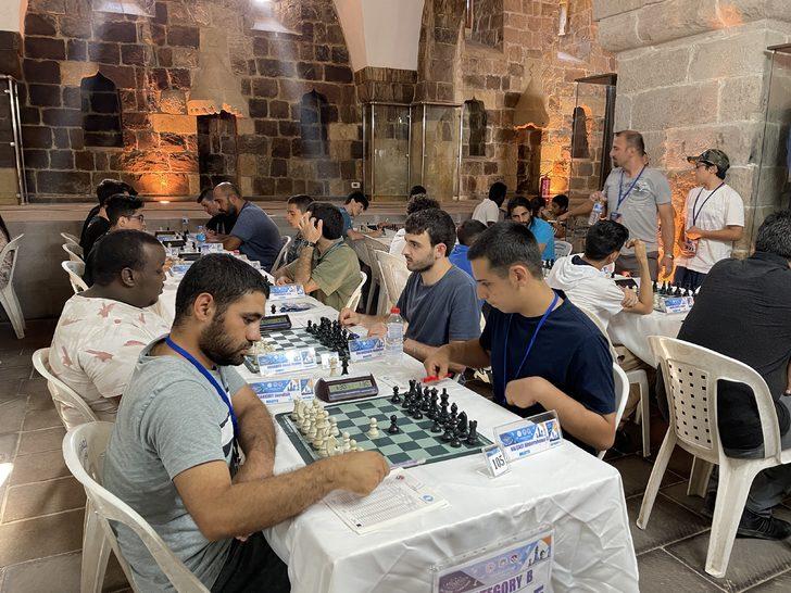 Malatya'da 1. Uluslararası Arslantepe Satranç Turnuvası düzenlendi G4