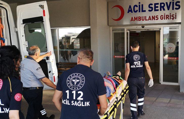 Erzincan'da şarampole devrilen otomobildeki 5 kişi yaralandı G4