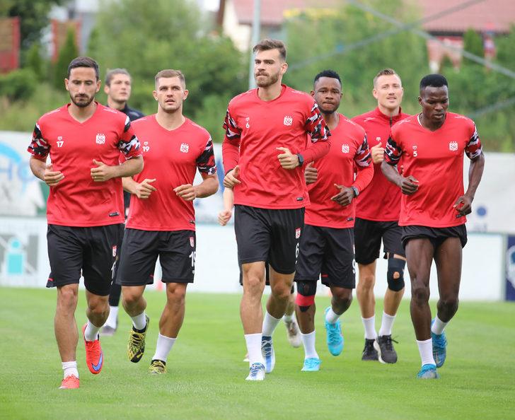 Sivasspor, ikinci etap kamp çalışmalarına Avusturya'da başladı G3