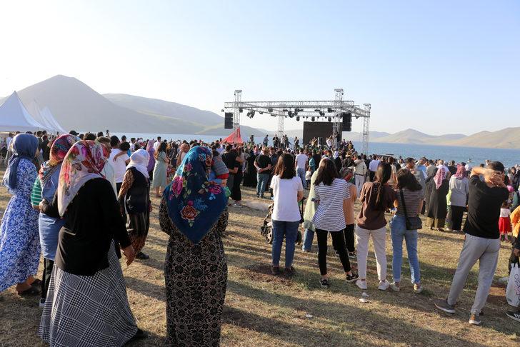 Ağrı'da "3. Balık Gölü Yaz Festivali" başladı G4