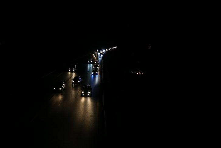 Anadolu Otoyolu'nda tatil dönüşü yoğunluğu devam ediyor G2