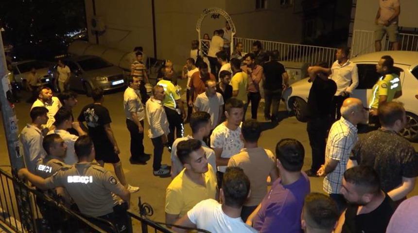 Kamyonun freni boşaldı! Dokuz araç zarar gördü, sesi duyan sokağa fırladı...