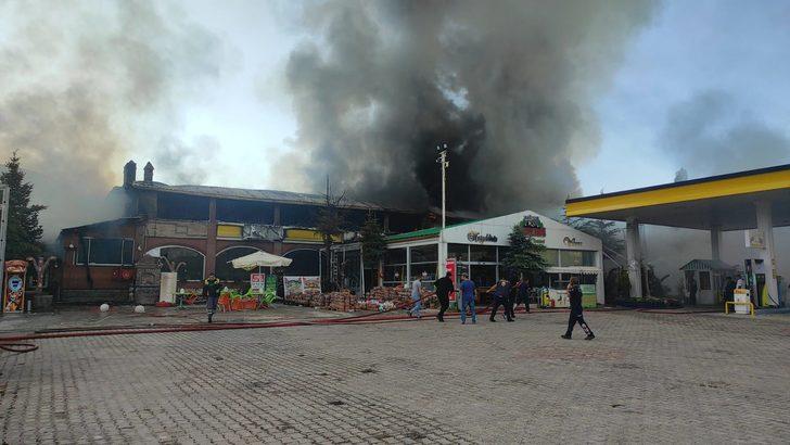 Konya'da dinlenme tesisinde yangın çıktı G4