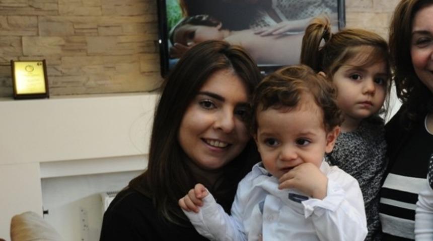 Aralarında 2 yaş var ama onlar &uuml;&ccedil;&uuml;z