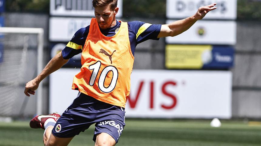 Fenerbah&ccedil;e'de Dinamo Kiev ma&ccedil;ı hazırlıkları s&uuml;rd&uuml;