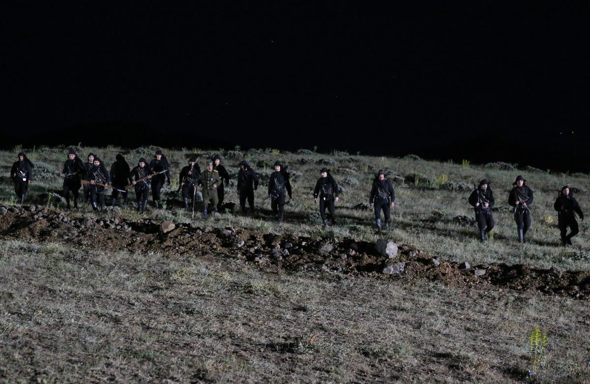 Giresun'un 42. ve 47. g&ouml;n&uuml;ll&uuml; alaylarının vatan savunması kısa film oluyor