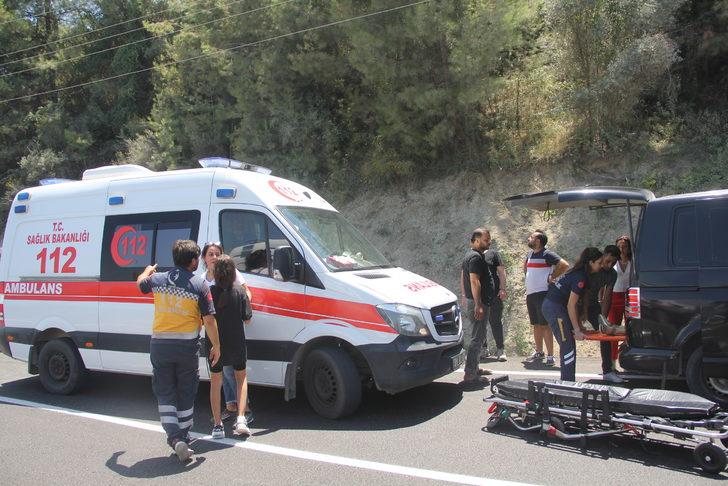 Hatay'da devrilen engelli motosikletindeki 3 kişi yaralandı G2