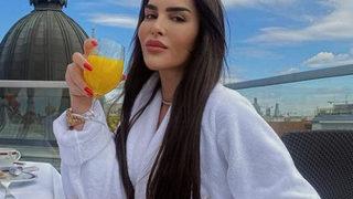 Gökhan Çıra ile boşanacağı konuşulan Selin Ciğerci'den yeni imaj! 