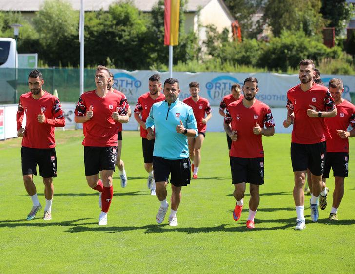 Sivasspor'un yeni sezon hazırlıkları Avusturya'da sürüyor G1