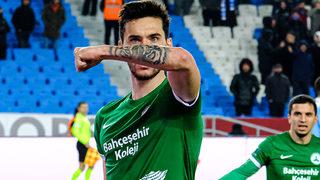 Son dakika: Giresunspor'da kadro dışı bırakılan Umut Nayir isyan etti! Doğmamış çocuğum için ev tuttuk, kulüp bizden para istedi!