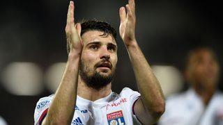 Galatasaray'ın anlaştığı Leo Dubois kimdir? Leo Dubois nereli ve kaç yaşında? Hangi takımlarda oynadı?