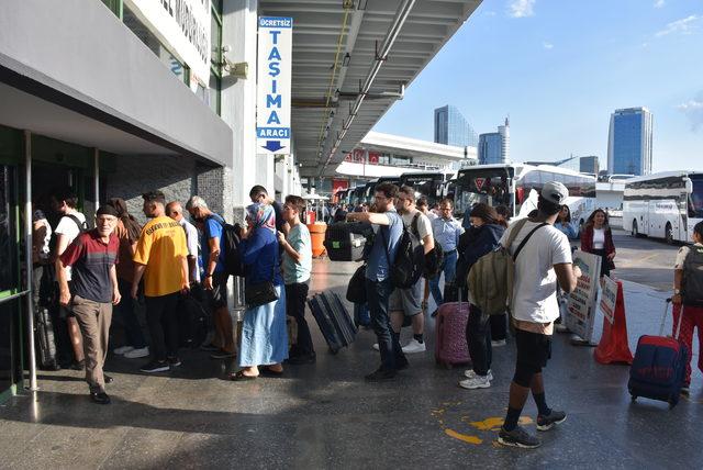 Başkentte bayram tatili dönüşü yoğunluğu