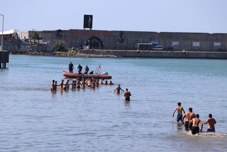 GÜNCELLEME - Zonguldak'ta denizde kaybolan gencin cesedine ulaşıldı G3