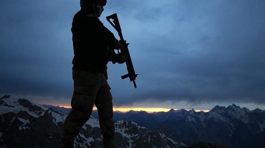 Son dakika: MSB acı haberi duyurdu! Pençe-Kilit bölgesinde 1 teğmen şehit oldu