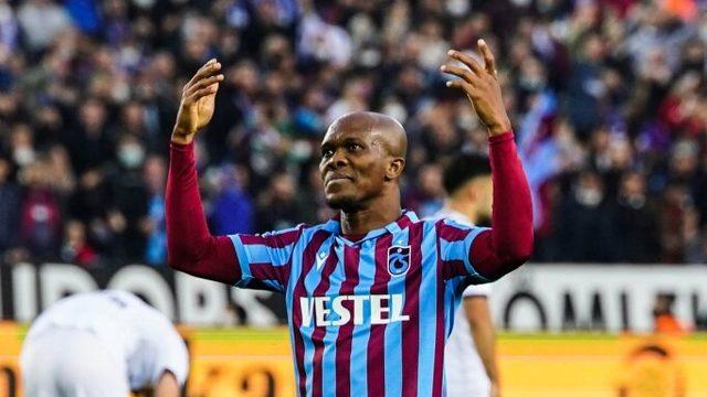 Son dakika: Trabzonspor'dan ayrılan Anthony Nwakaeme menajer oyununa geldi! Hiçbir kulüple anlaşamadı...