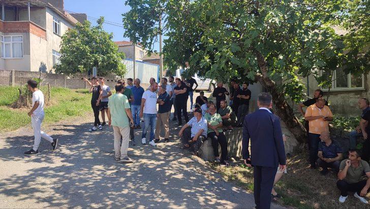 Şehit Piyade Teğmen Civelek'in şehadet haberi Sakarya'daki ailesine verildi G3